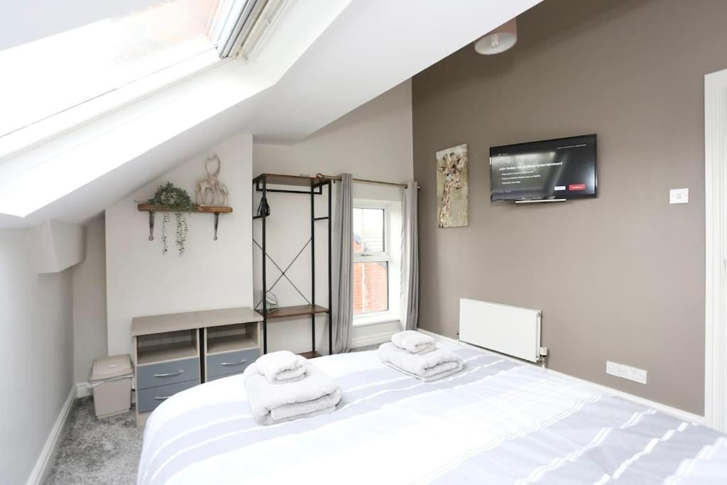 The Hot Tub Townhouse By Holiday Heim Lytham St Annes Zewnętrze zdjęcie