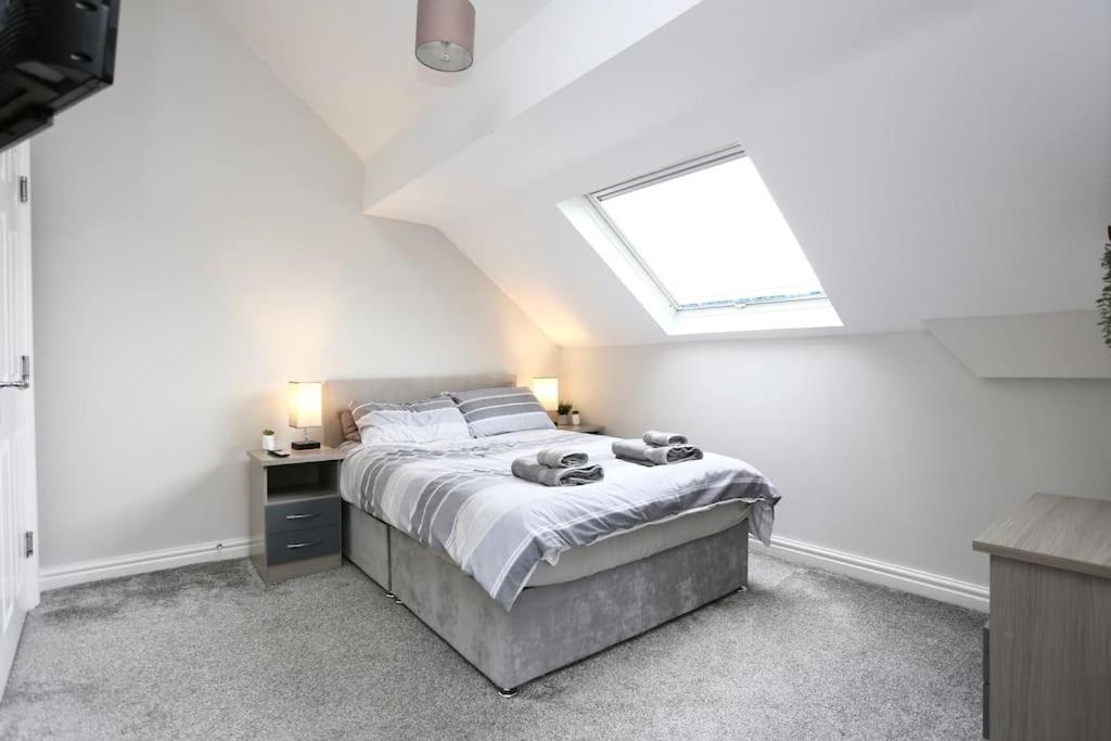 The Hot Tub Townhouse By Holiday Heim Lytham St Annes Zewnętrze zdjęcie