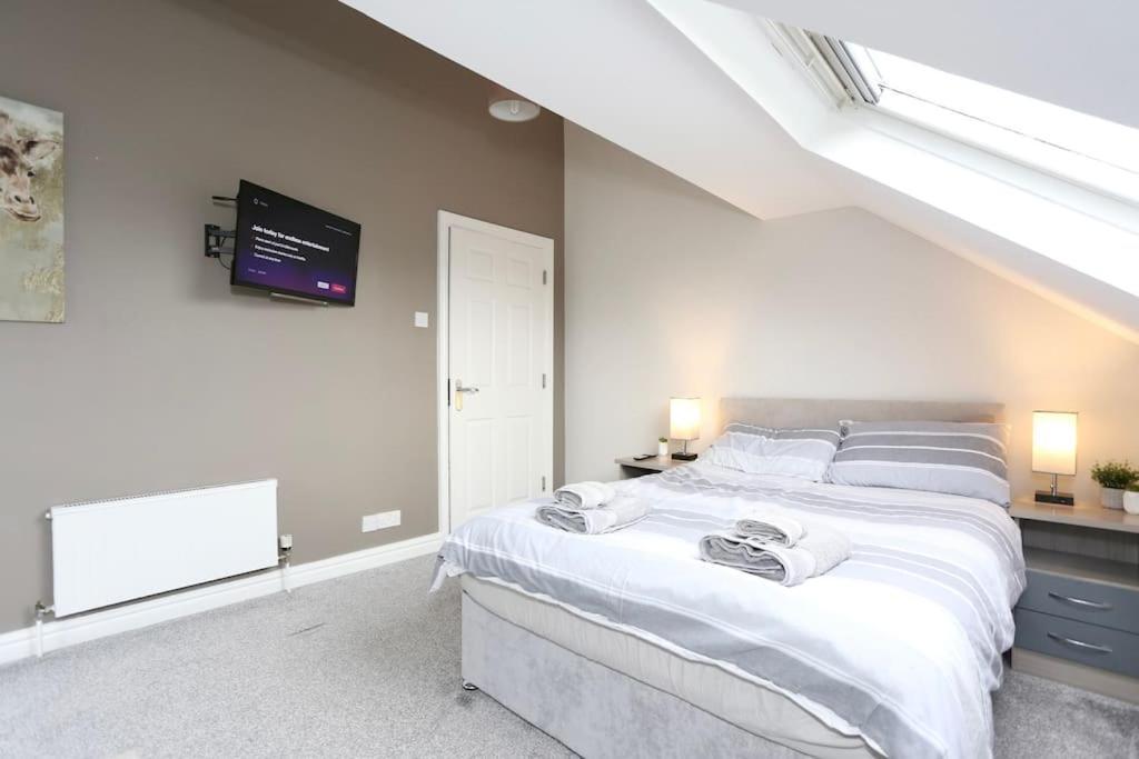 The Hot Tub Townhouse By Holiday Heim Lytham St Annes Zewnętrze zdjęcie