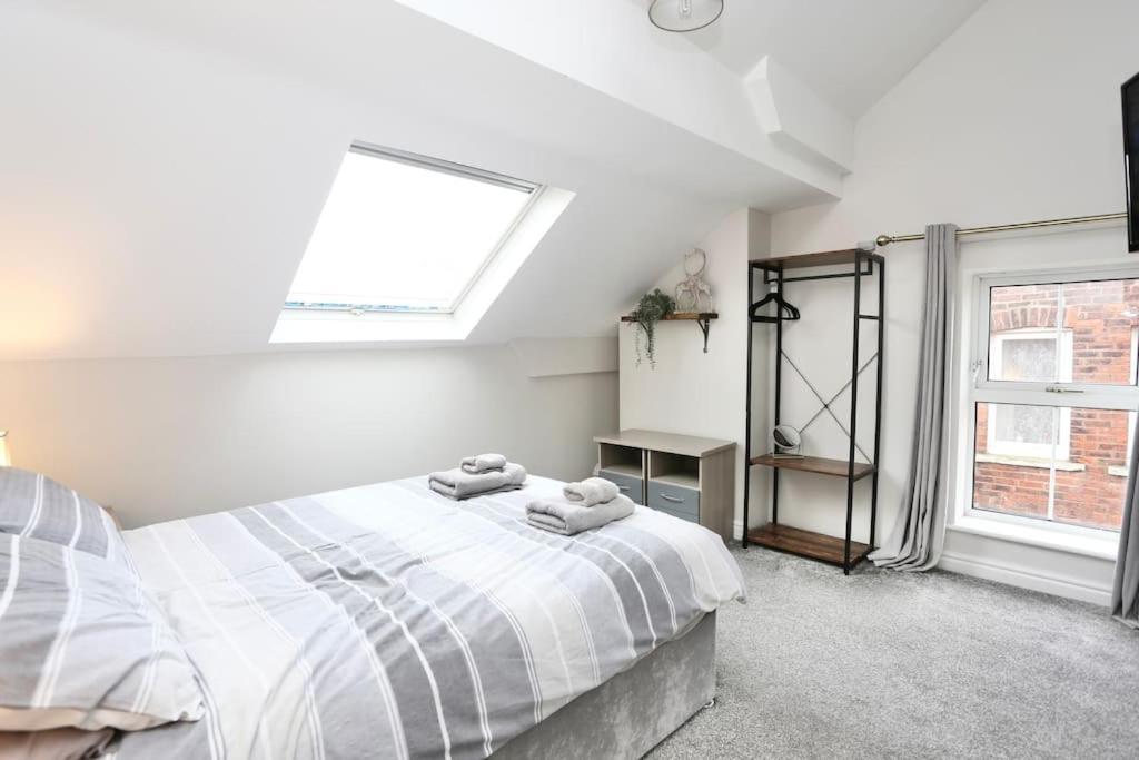 The Hot Tub Townhouse By Holiday Heim Lytham St Annes Zewnętrze zdjęcie