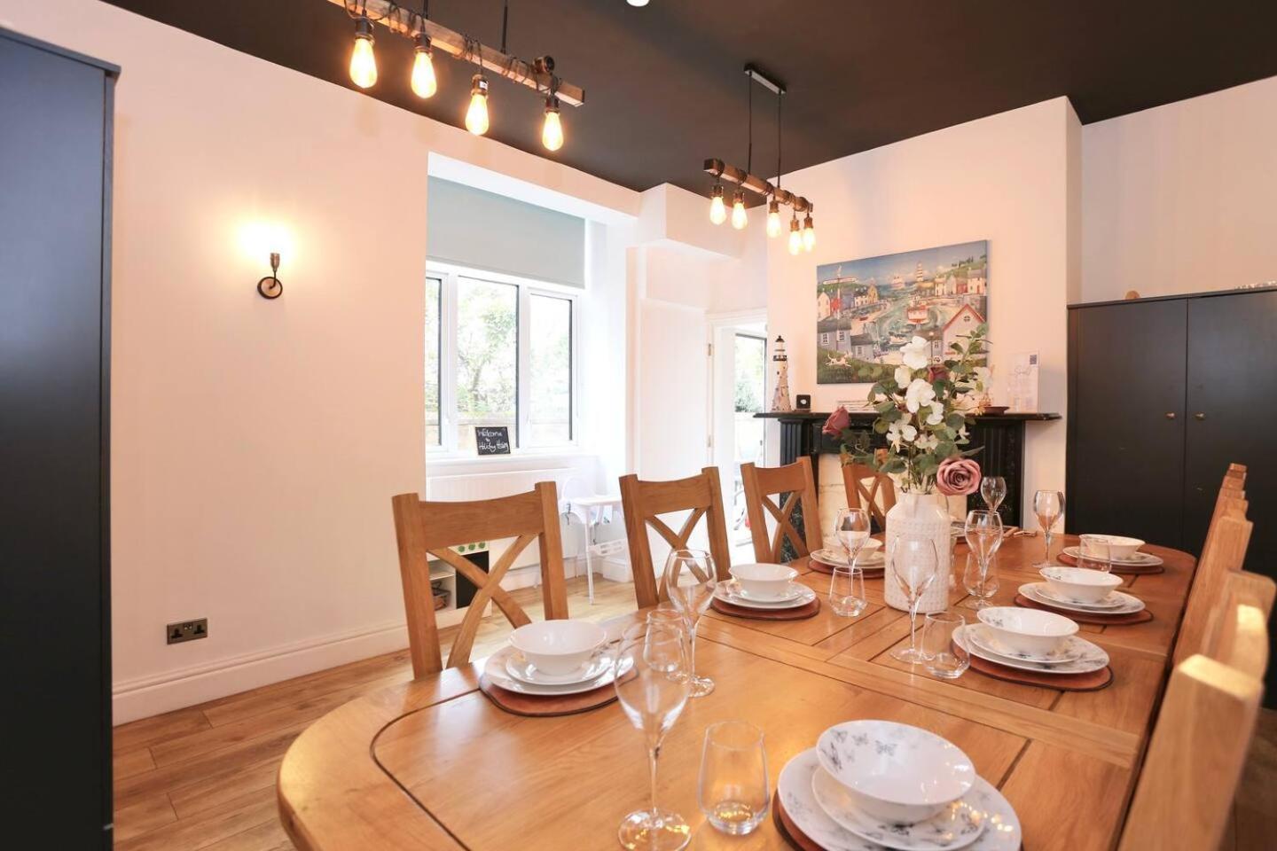 The Hot Tub Townhouse By Holiday Heim Lytham St Annes Zewnętrze zdjęcie