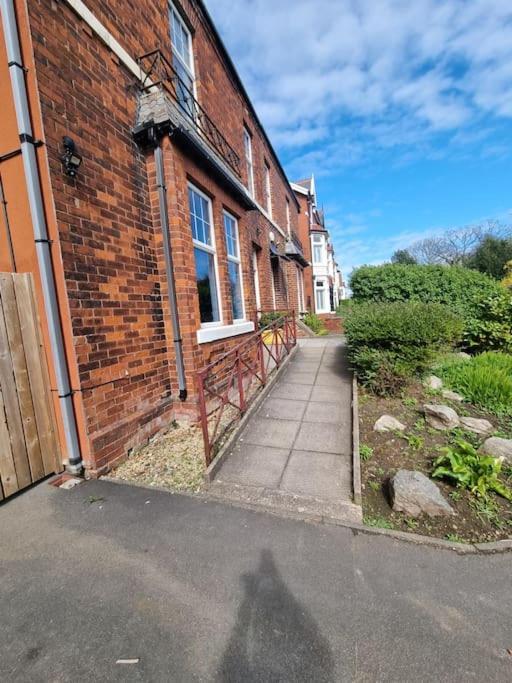 The Hot Tub Townhouse By Holiday Heim Lytham St Annes Zewnętrze zdjęcie